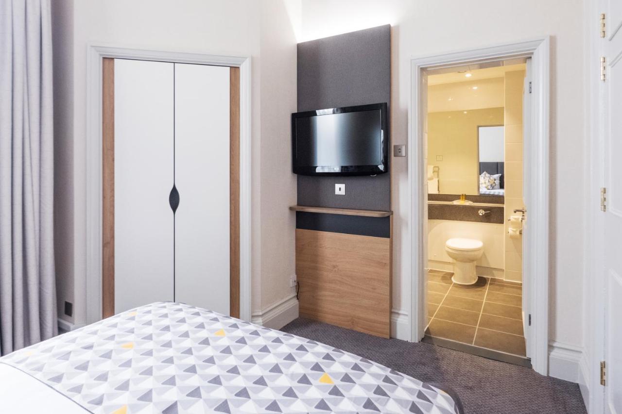 Holiday Inn Farnborough By Ihg Εξωτερικό φωτογραφία