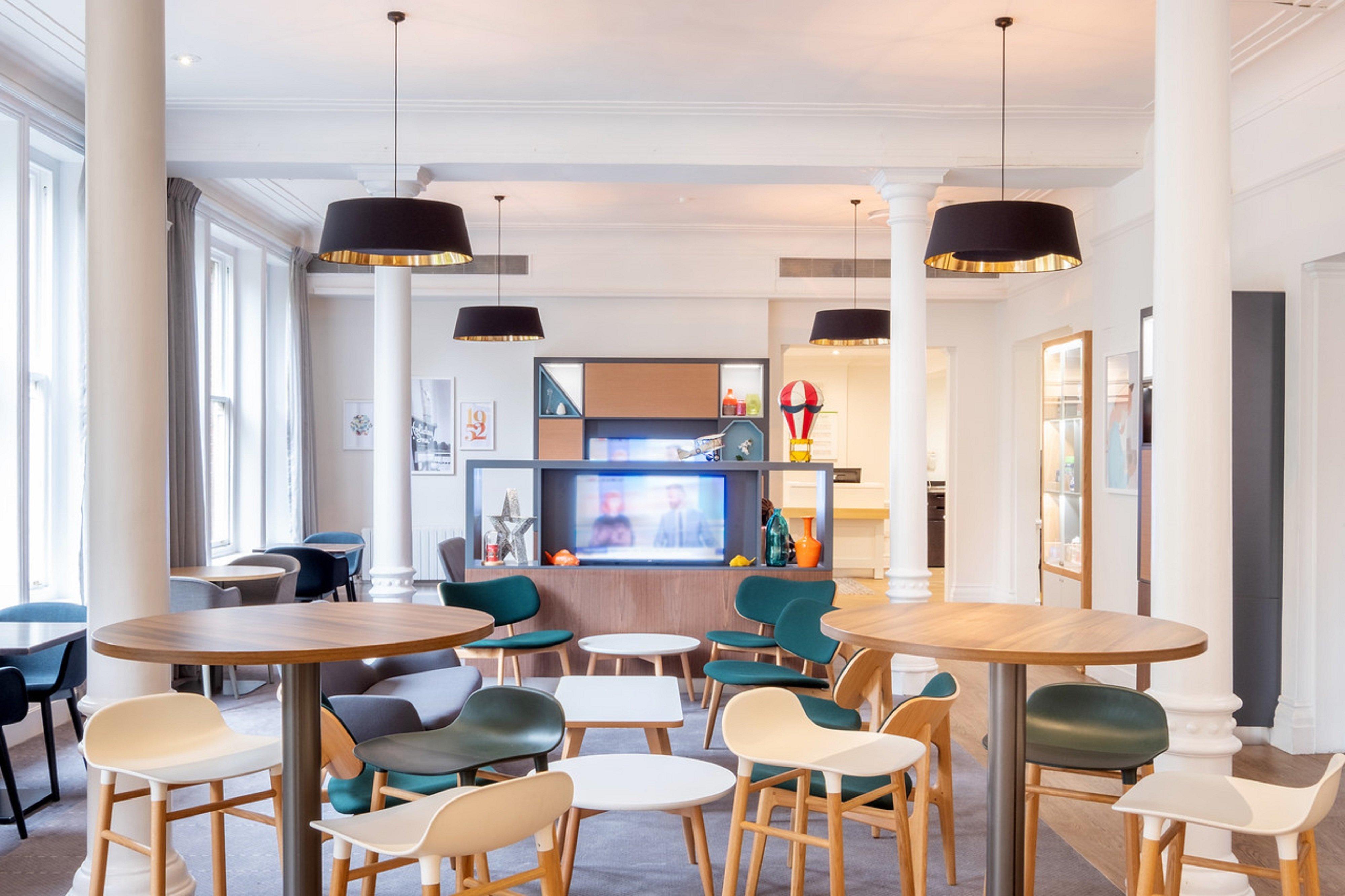 Holiday Inn Farnborough By Ihg Εξωτερικό φωτογραφία