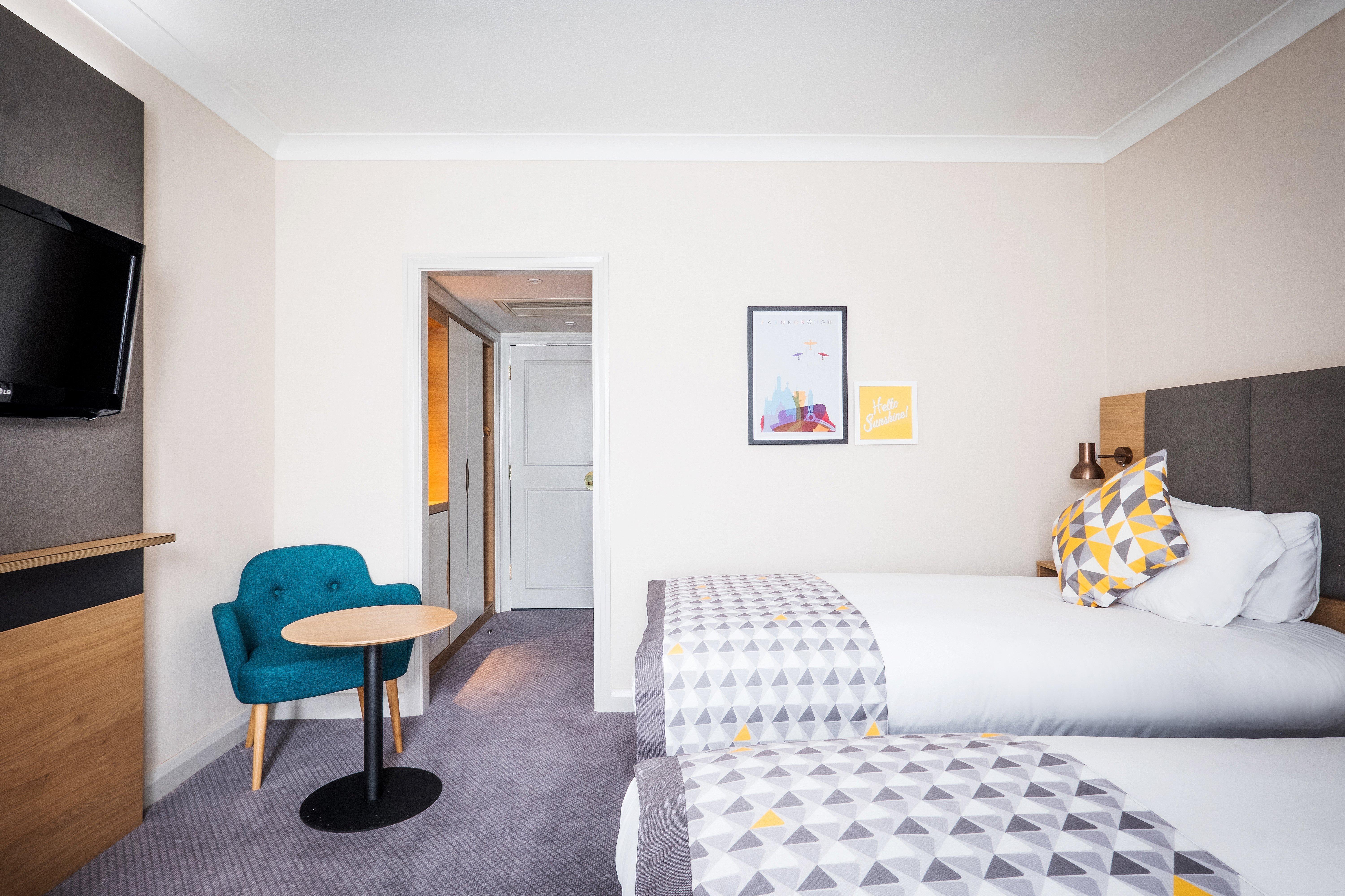 Holiday Inn Farnborough By Ihg Εξωτερικό φωτογραφία